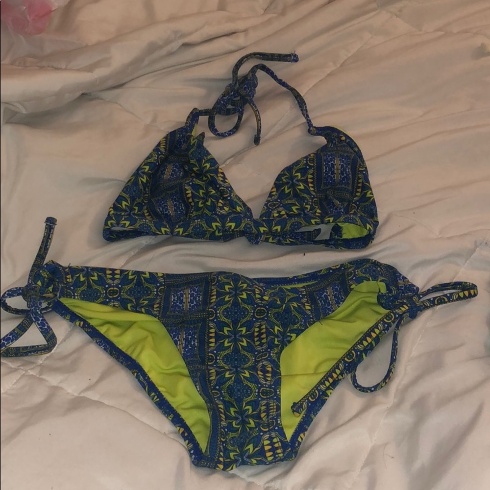 women bathing suit